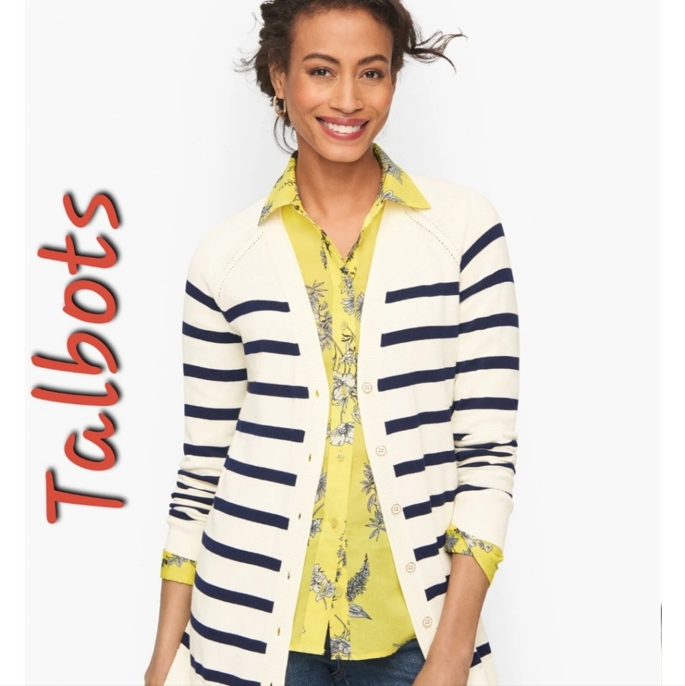 👀50% OFF💙🤍💙 NWT‼️ Talbots brand Raglan Girlfriend Cardigan